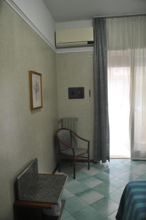 Albergo Fiorenza Salernes Chambre photo