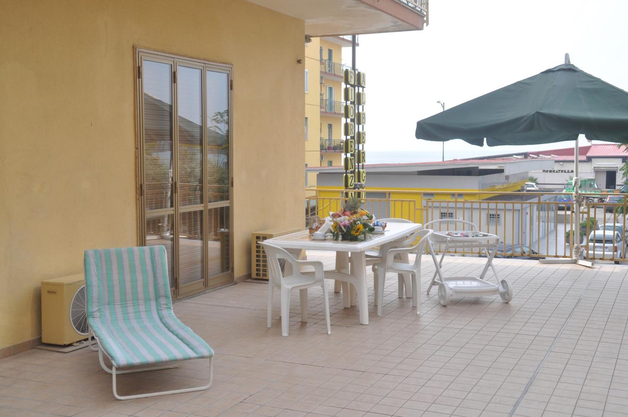 Albergo Fiorenza Salernes Extérieur photo